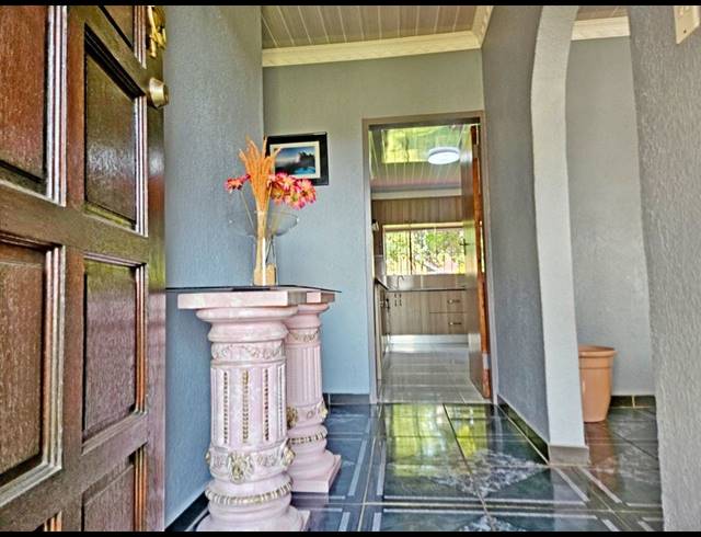 4 BEDROOM HOUSE FOR SALE IN NORKEM PARK